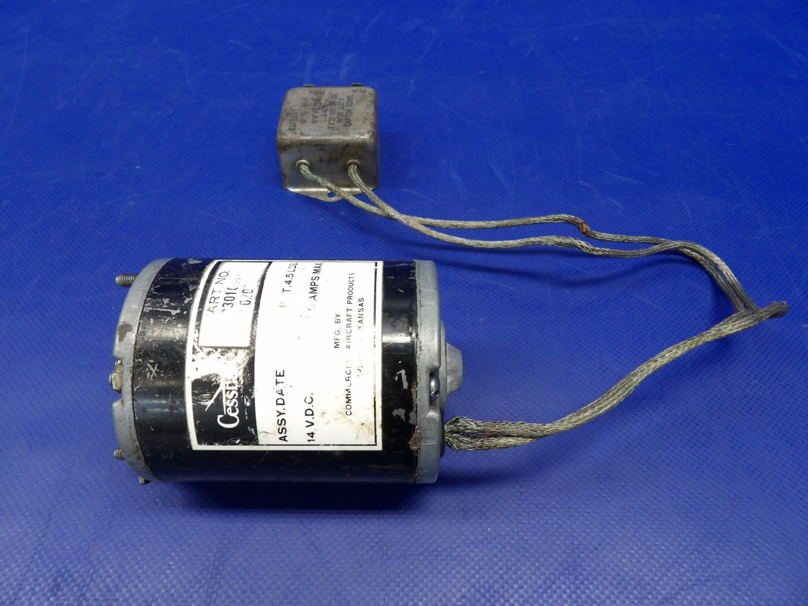 Cessna 182 / 182L Flap Actuator Motor 14V P/N C301001-0207 TESTED (0626-1516)10