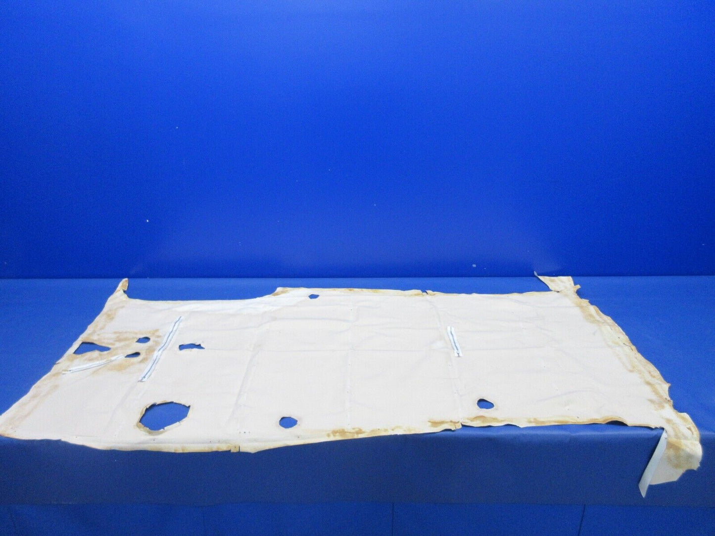 Piper PA-23-250 Aztec Headlining Assy P/N 16558-00 (0624-872)
