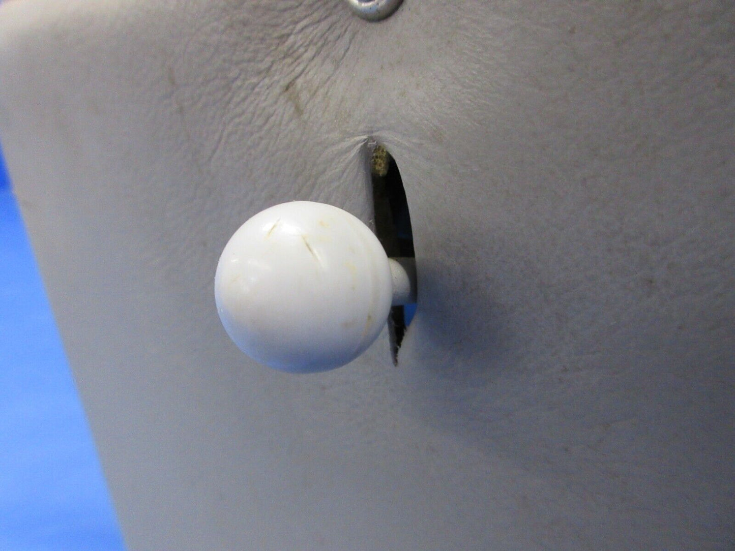 Piper PA-23-250 Aztec Center Seat Assy LH P/N 16481-02 (0624-1352)