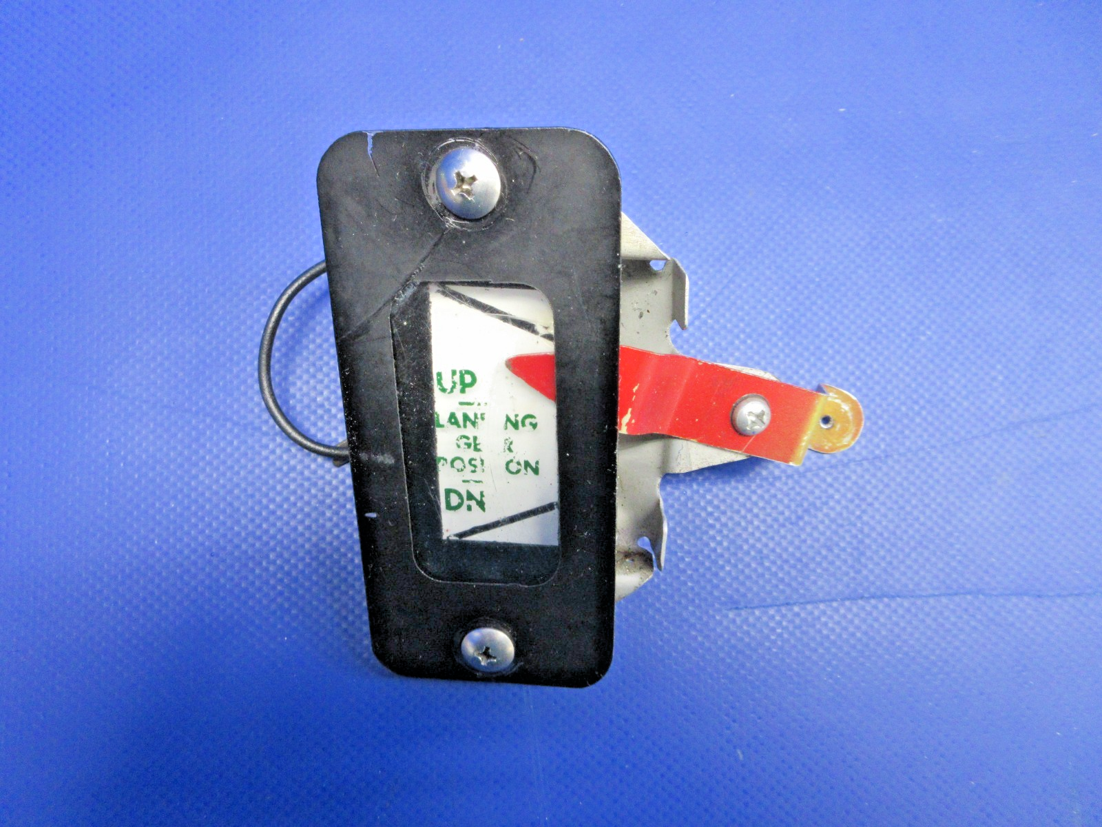 Beech 95 / D95A Landing Gear Position Indicator P/N 95-324006-601 (0326-784)1