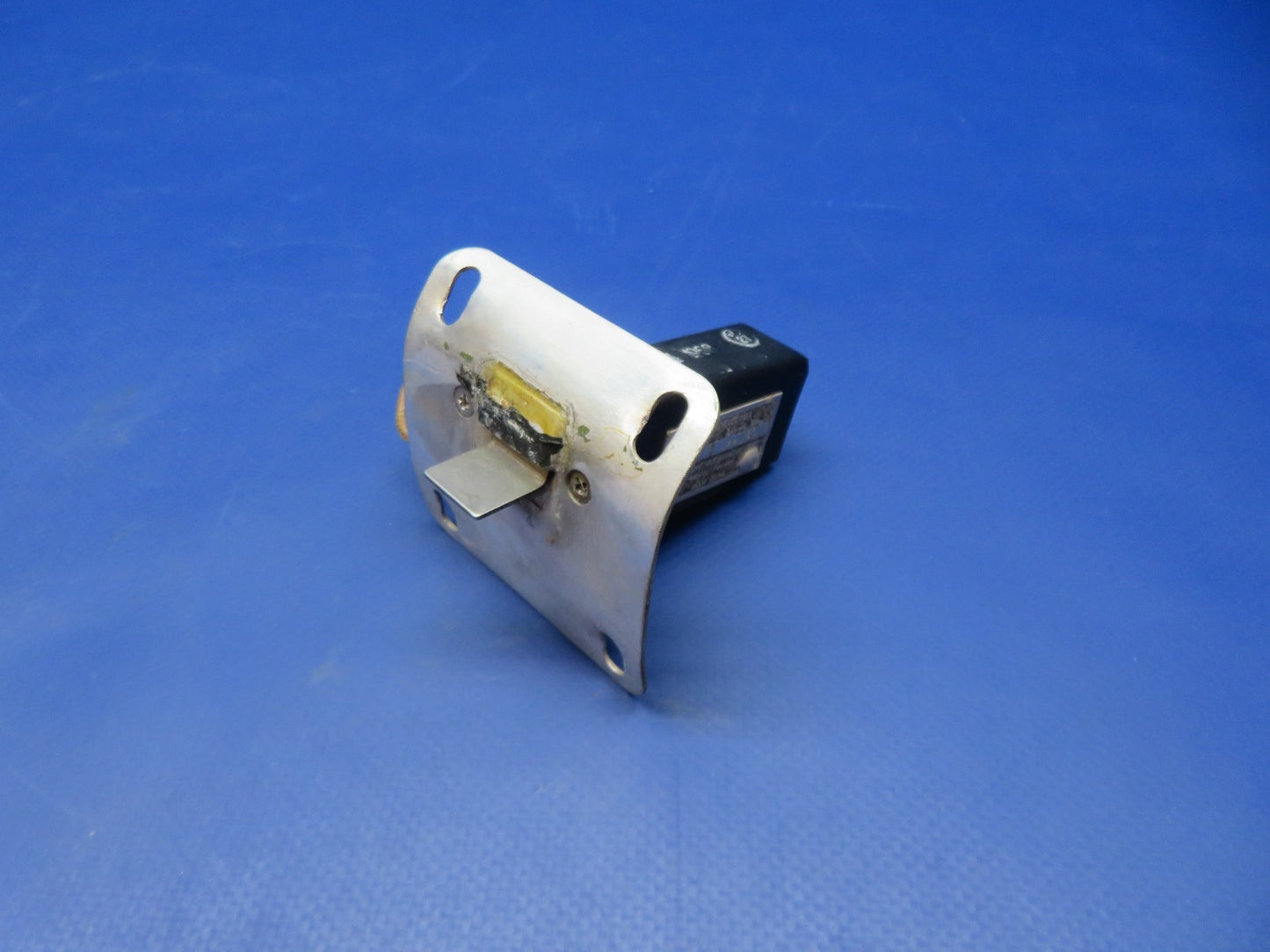 Cessna 421 Safe Flight Heated Lift Detector 28v P/N 146 CORE (0326-159)0