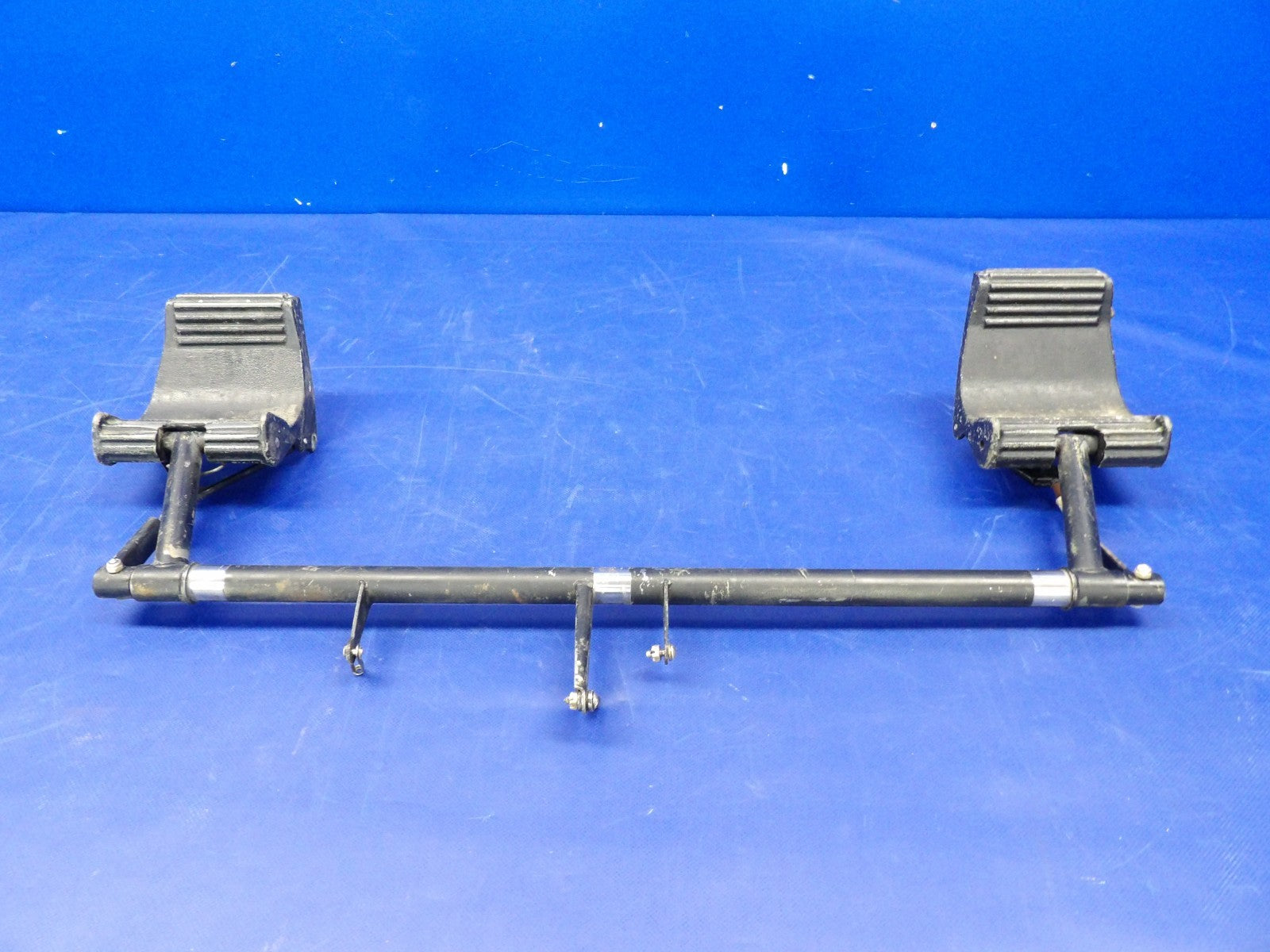 Cessna 421 Rudder Pedals & Torque Tubes P/N 0861706-1 (0726-2087)13