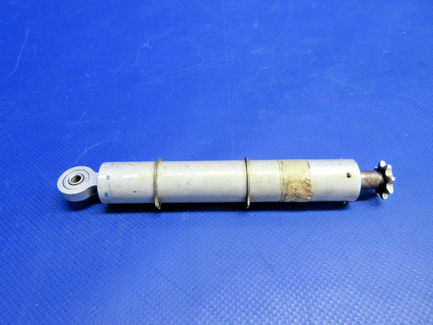 Cessna Elevator Tab Actuator P/N 1260074-4 (0826-714)9