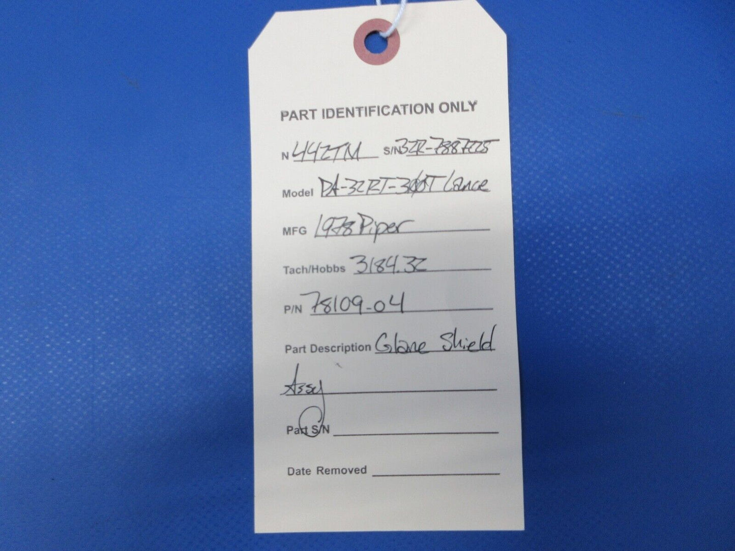 Piper PA-32RT-300T Lance II Glare Shield Assy P/N 78109-04 (0924-2098)
