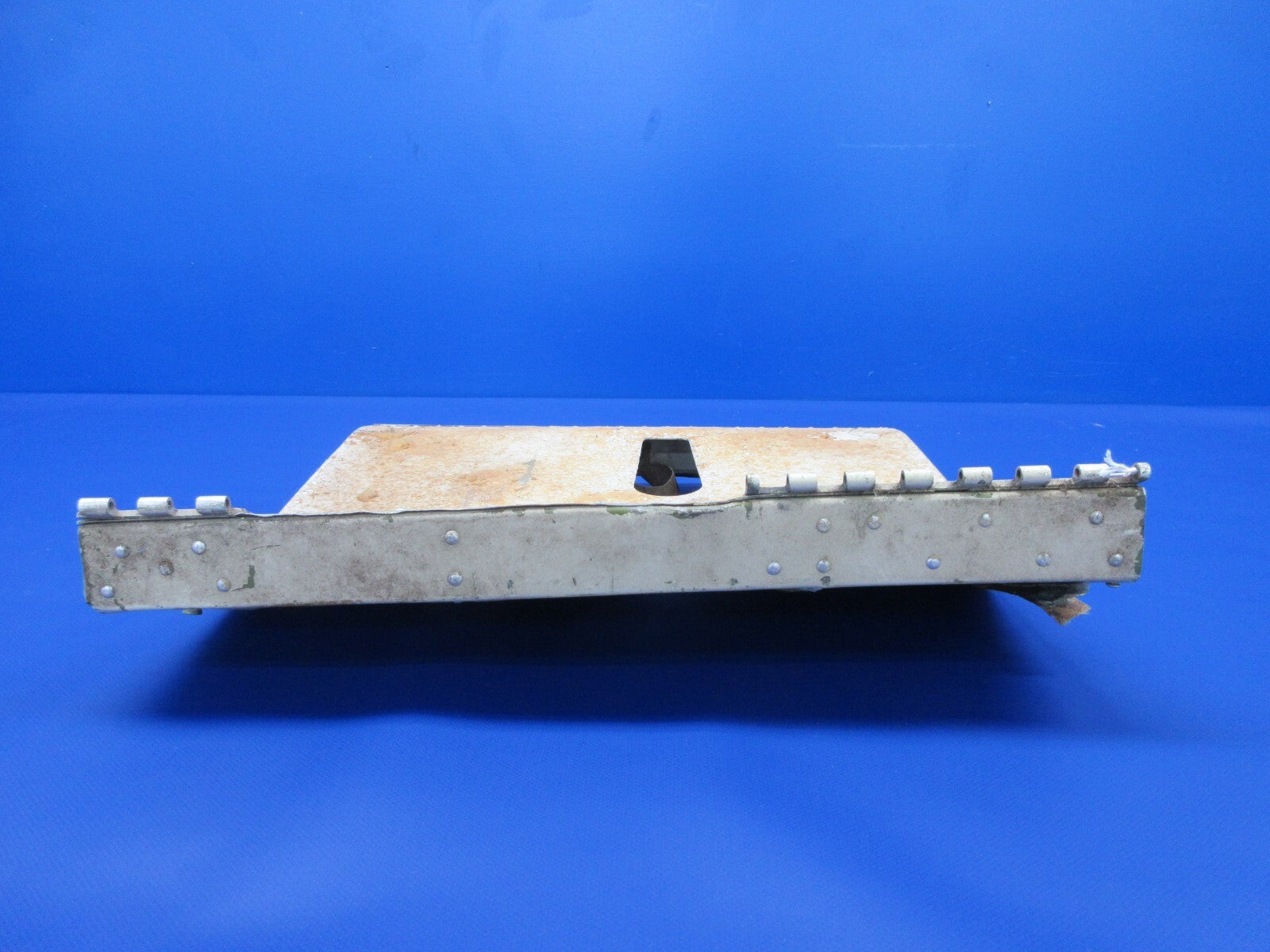 Bell 47J-2 Passenger Stowable Seat Bottom 47-732-010-23 LOT OF 2 (1124-1411)2