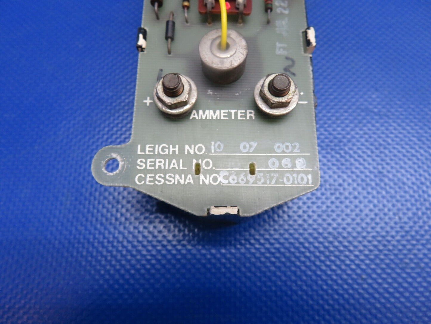 Cessna 177 Cardinal CHT & Amperes Cluster Gauge P/N C669517-0101 (0824-1749)