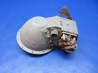 Grimes Landing / Taxi Light P/N G-8090 FOR PARTS (0424-271)