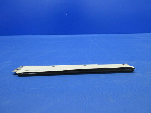 Piper PA-28-181 Archer AFT Wing Access Plate Assy LH & RH 67723-00 (0524-1039)