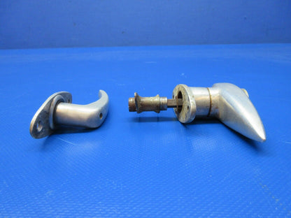 Bell 47J-2 Helicopter Cabin Door Latch RH P/N 47-385-169-20 (1224-1213)