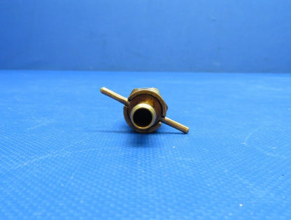 Piper PA-28-140 Cherokee Curtis Oil Drain Valve P/N CCB-37000 (0724-1897)