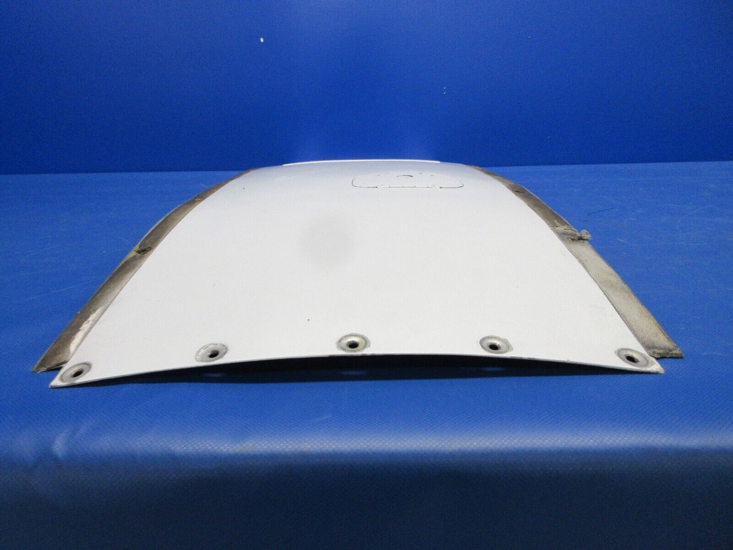 Piper PA-34-200T Seneca II Cowl Top Panel Assy P/N 67995-02 (0524-2081)