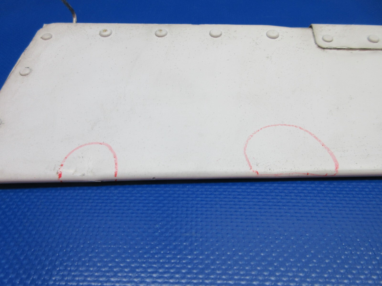 Cessna 310 / 310R Aileron Trim Tab P/N 5024000-84 (1124-1382)2