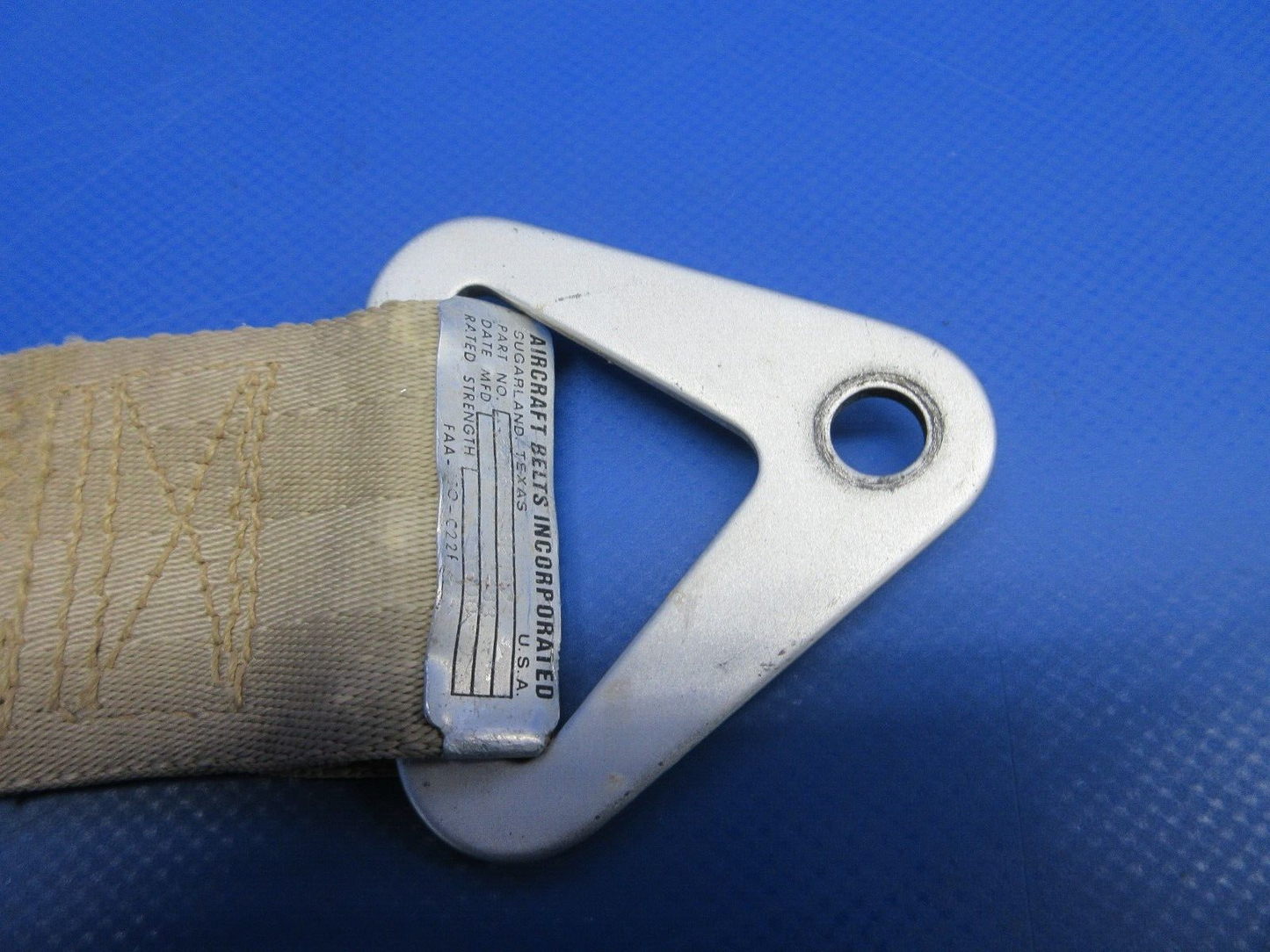 Aircraft Belts Inc Beech B55 Middle Row Seat Belt P/N 520600182412 (0424-1201)