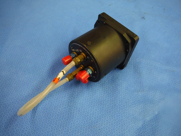 Beech Fuel Flow Indicator P/N 96-384069-1   Alt P/N 19B433   (1015-231)