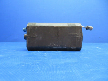 Edo-Aire 4000B-8 Directional Gyro Vacuum P/N 1U262-001-9 CORE (1124-106)