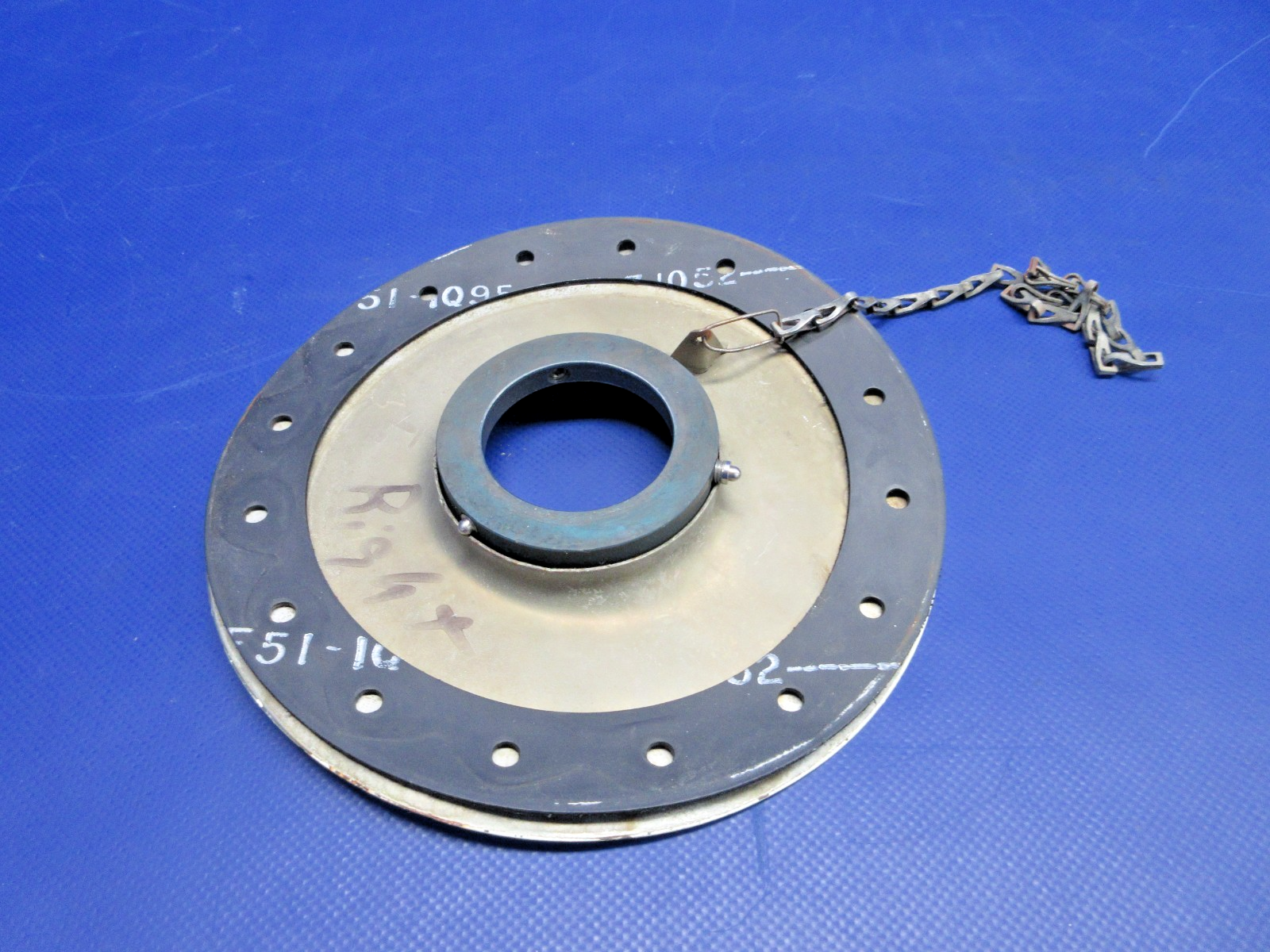 Cessna 310 / 310I Wing Tip Fuel Tank Cap Adapter P/N 0823410-3 (0326-912)2