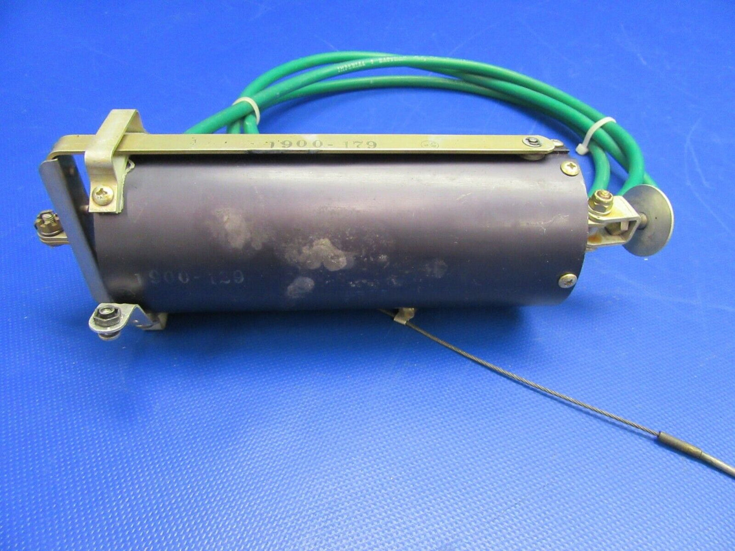 Brittain Industries Autopilot Servos P/N 1901-3-2, 1900-3-0 LOT OF 2 (1021-352)