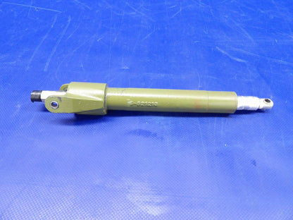 Beech 95 / D95A Travel Air Right Hand Flap Actuator P/N 45-521212-15 (0326-400)0