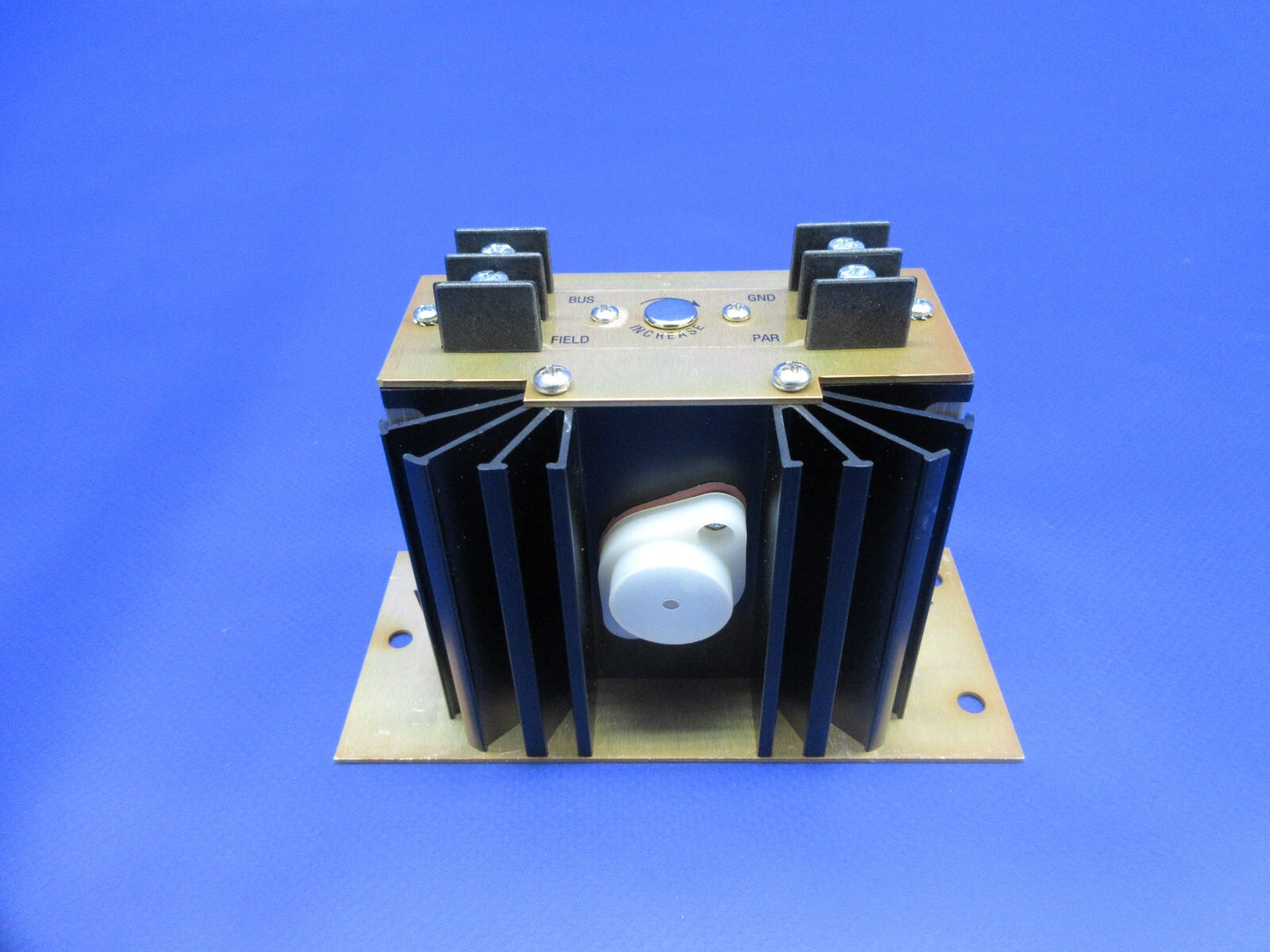 Lamar Voltage Regulator 28 Volts With 8130 P/N B-00286-1 NOS (1124-930)0