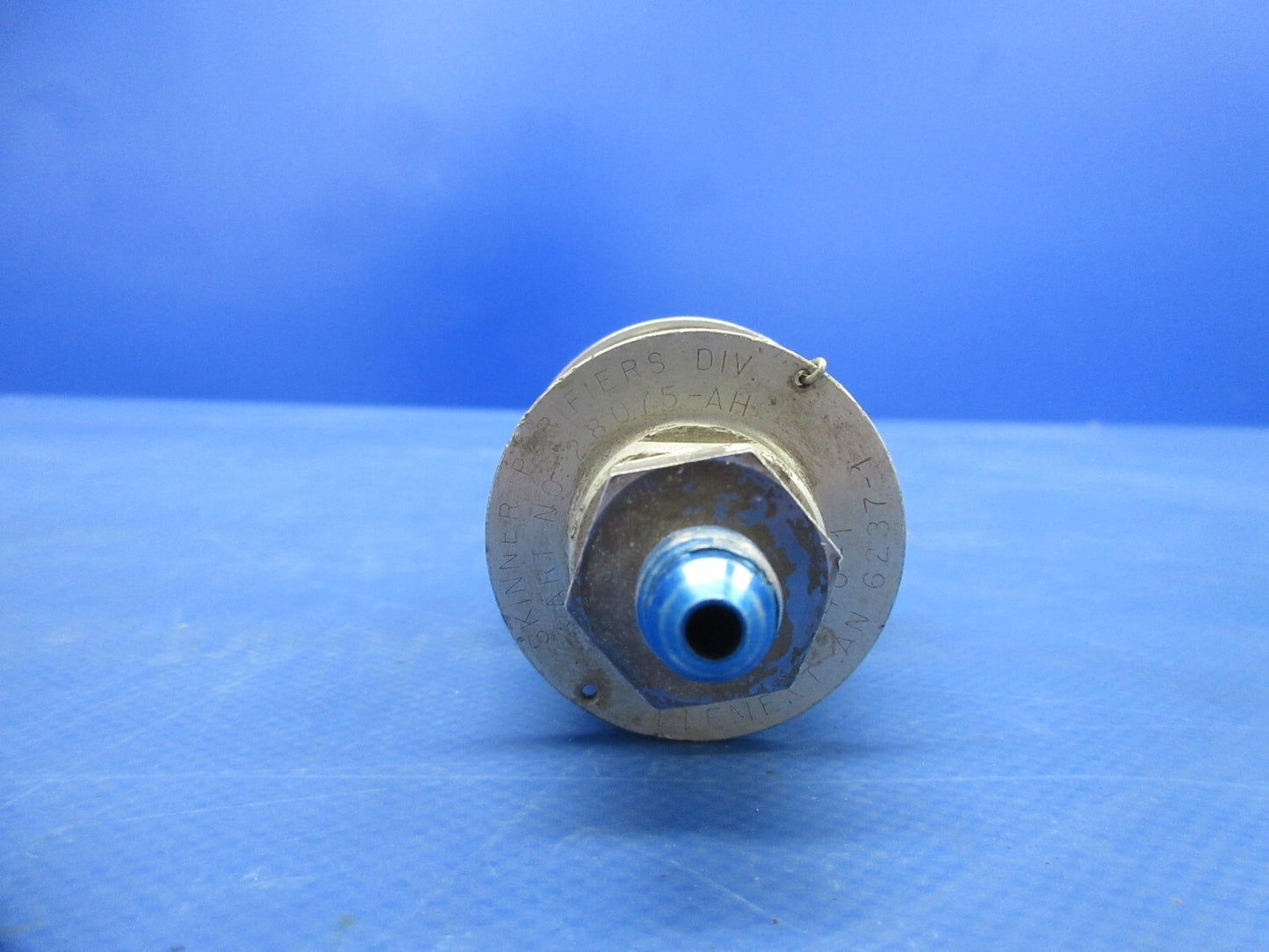 Bell 47J-2 Helicopter Skinner Purifiers Hydraulic Filter 28-075-AH (1124-911)5