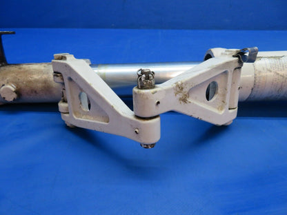 Piper Aerostar 602P RH Main Gear Assy P/N 400053-510 (0123-942)