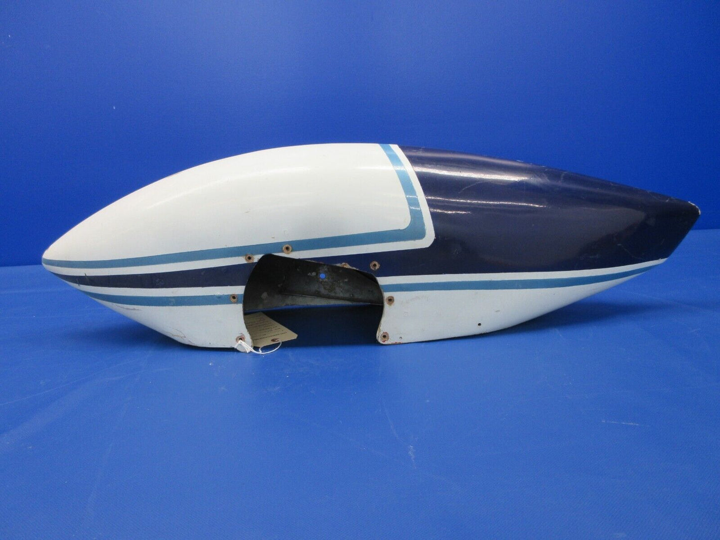 Cessna 150 Main Gear Wheel Fairing Assy RH P/N 0541185-6 (0324-604)