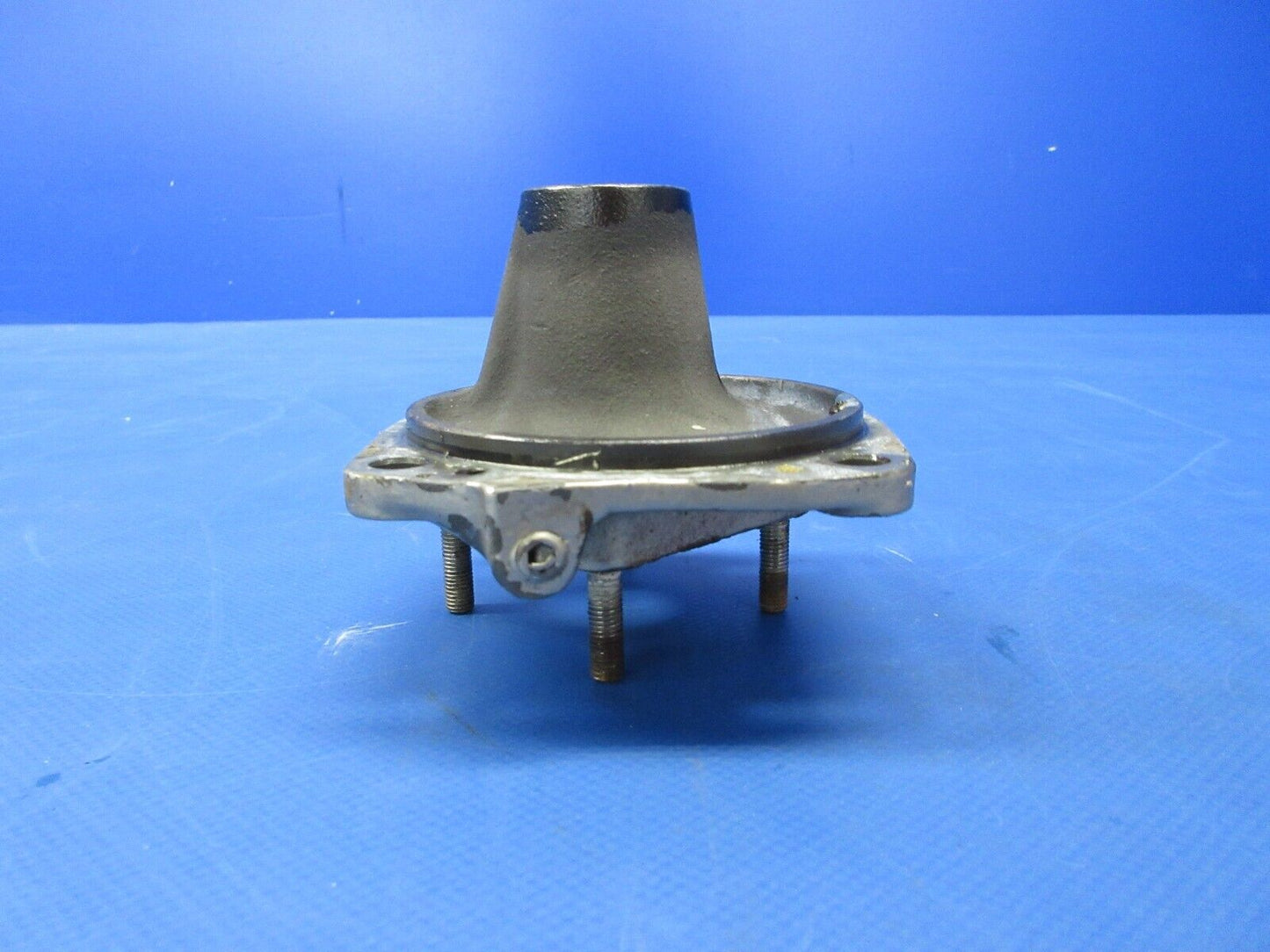 Continental E-225 Right Side Accessory Drive Adapter Assy P/N 50403 (0824-1223)