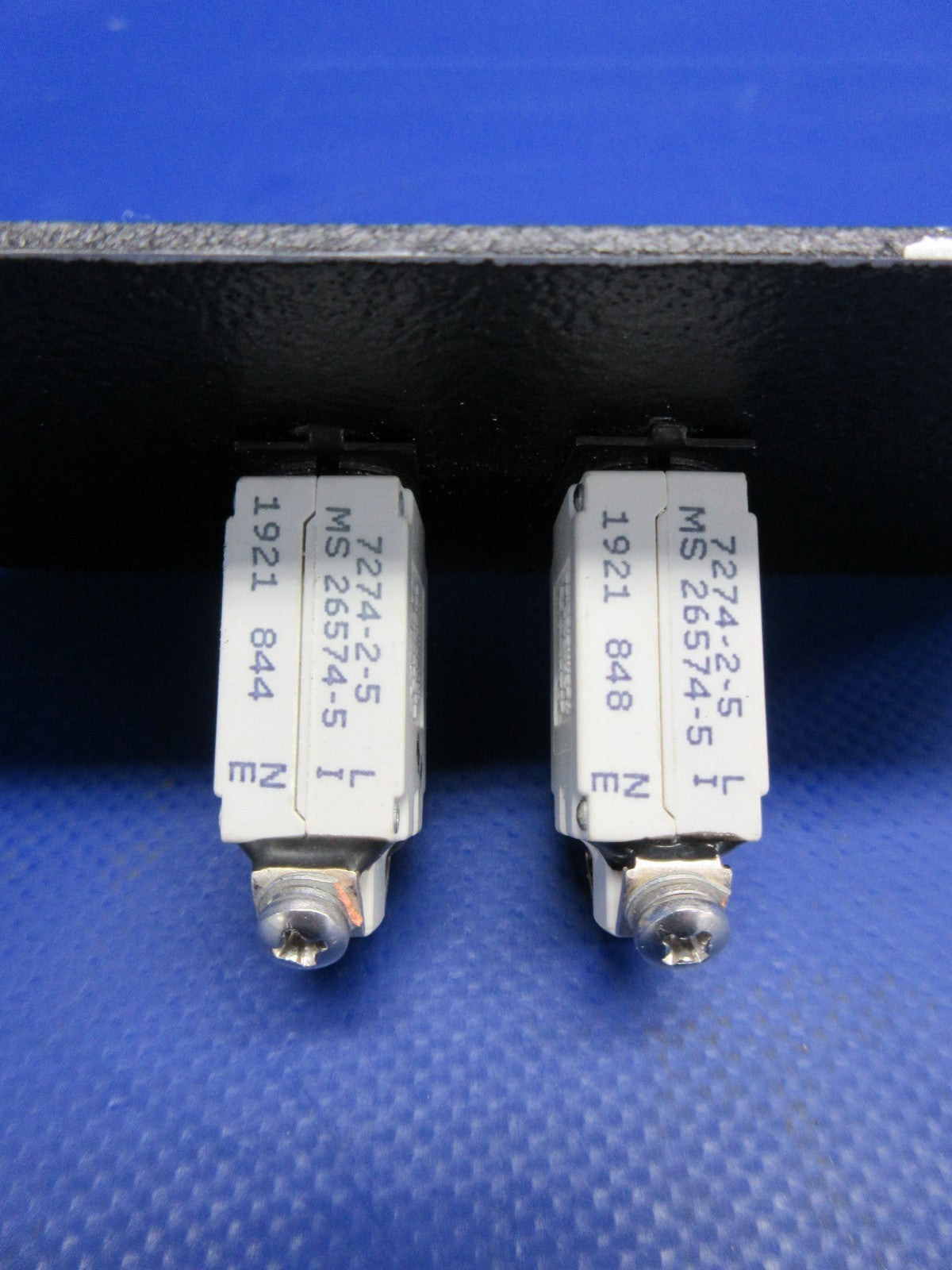 Cessna 310 / 310I Circuit Breaker Panel (0326-948)4