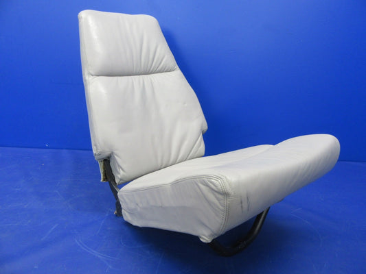 Beech 95-B55 Baron RH Aft (6th) Seat P/N 58-530204-4 (0426-04)0