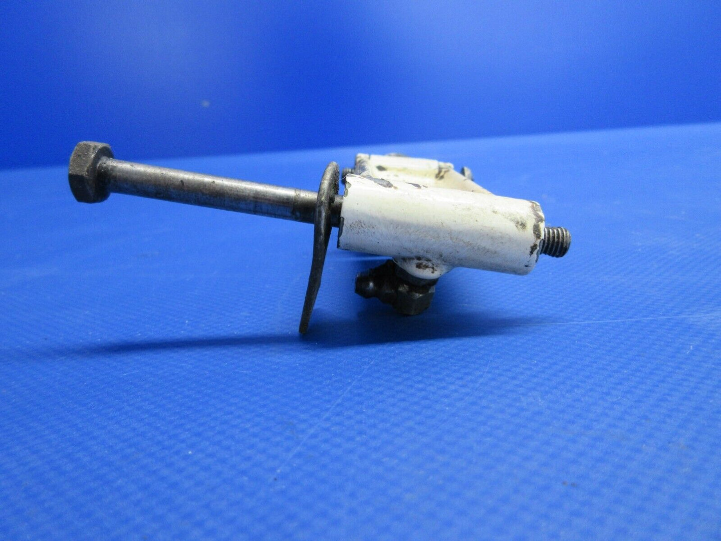 Beech 95 / D95A Travel Air Steering Idler Arm And Link P/N 35-825173 (0524-1088)