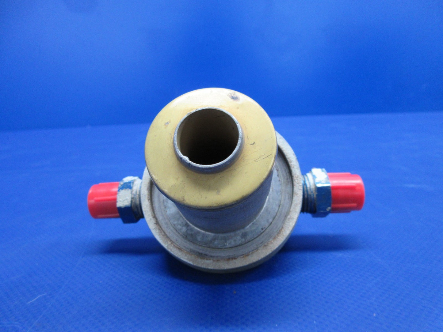 Beech D95A Travel Air Fuel Strainer Gascolator P/N HE760-5 (0326-756)8