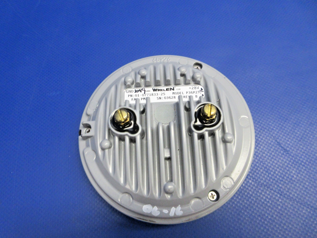Cessna 310N Whelen P36P2T LED Taxi Light 28V P/N 01-0771833-25 TESTED (0926-744)4