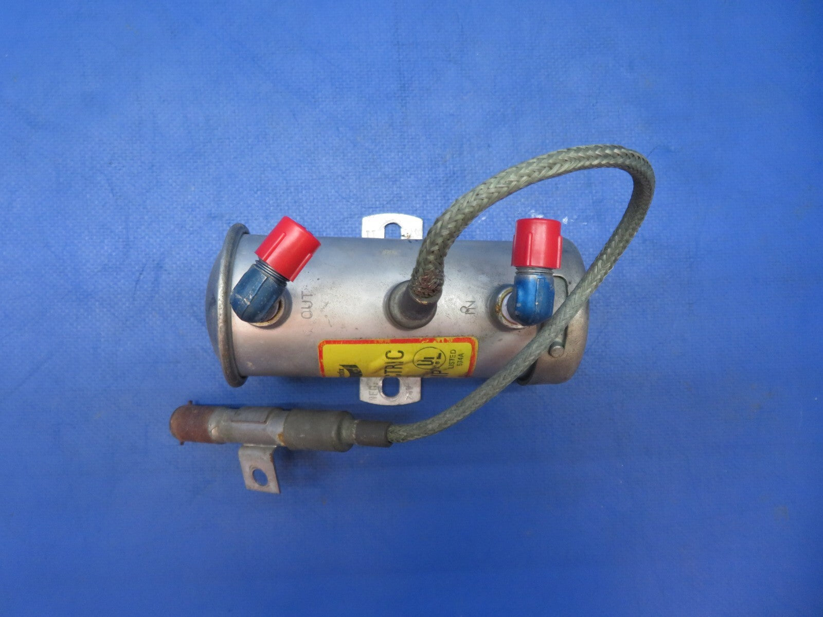 Cessna 401 Bendix Electric Fuel Pump 14V P/N 476411, 574A (0623-357)6