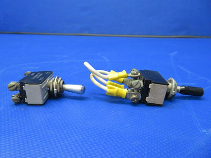 Beech 58 Baron Toggle Switches P/N 35-380053-3, 35-380053-7 LOT OF 4 (0521-68)