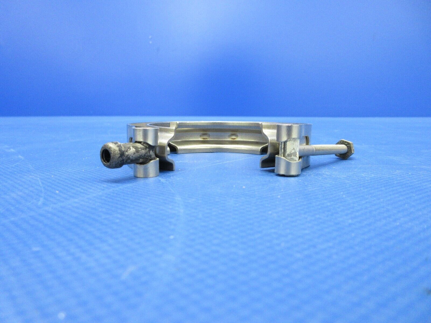 Exhaust Clamp Coupling Assy P/N MVT68892-200 NOS (0324-646)