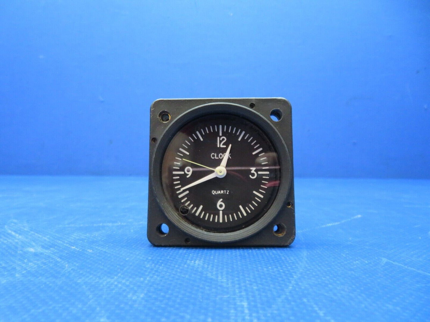 Mid-Continent Electric Clock 12-32v MD-88 TESTED (1024-108)