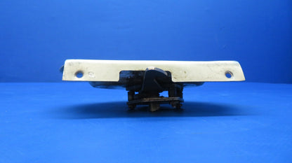Piper PA-28 Cabin Door Latch P/N 63034-00 (0523-855)4