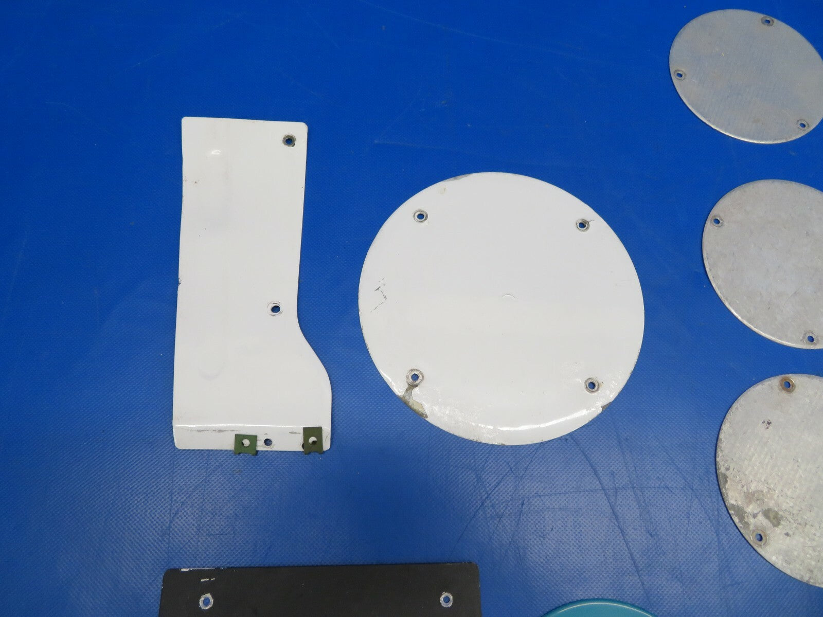 Cessna 172 / 172M Inspection Plates 1 LOT (0220-350)3