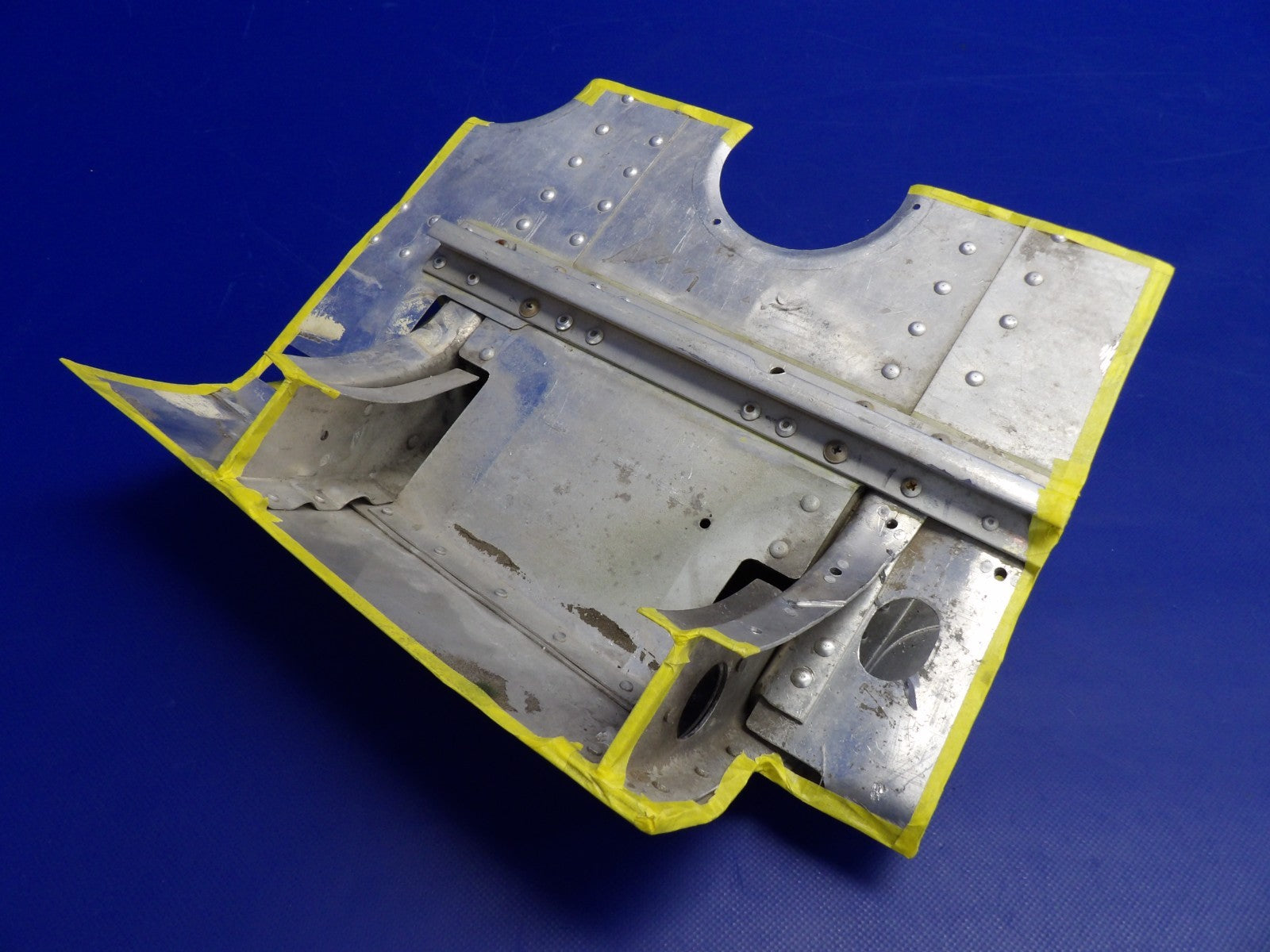 Cessna 177 OTBD RH Main Gear Fitting 1712162-2 P/N 1712162-2 (0626-1494)9