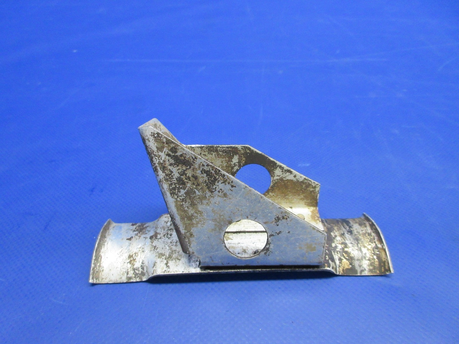 Cessna 310 / 310I Propeller Cable Bracket P/N 0852000-41 (0326-879)0