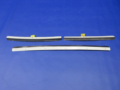 Piper PA-28-181 Pilot Center Window Retainer Bottom & Sides 76264-00 (1224-2043)