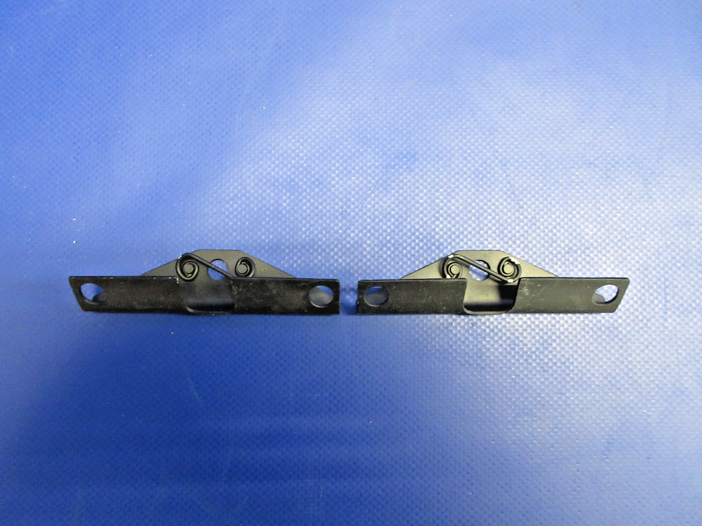 Cessna 310 Oil Cooler Baffle Support P/N 0850035-1 NOS LOT OF 2 (0826-722)1