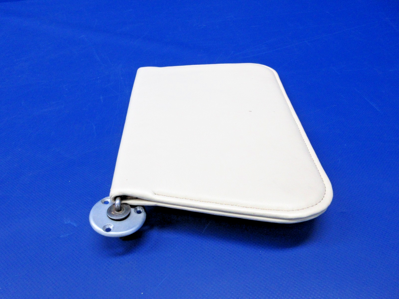 Beech 95 / D95A Travel Air Sun Visor Set P/N 35-534406-71 (0326-844)9