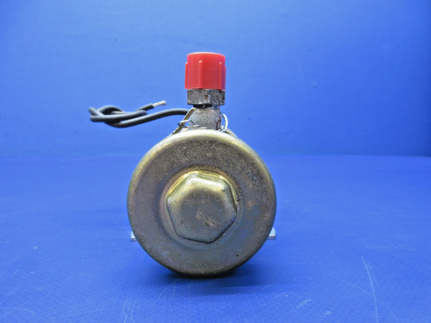 Beech 76 Duchess Facet Fuel Pump 12V P/N 476-087 TESTED (0426-820)5