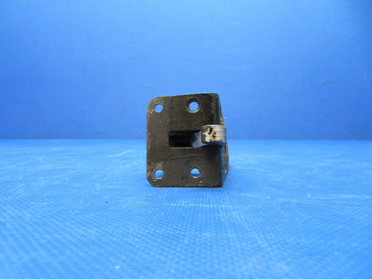 Cessna 337 / P337H Skymaster Front Lower Door Latch Assy 1511408-161 (0824-194)
