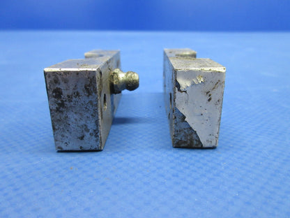 Piper PA-23-250 Nose Wheel Steering Tube Bearing Block Assy 18399-300 (0624-824)6