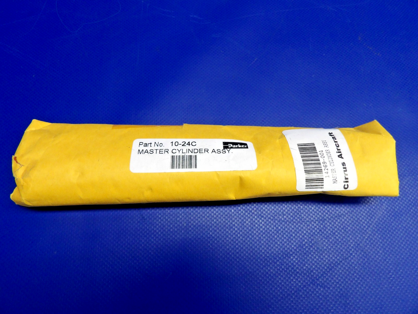 Cleveland 10-24C Master Cylinder P/N 14269-001 NOS (0326-1227)2