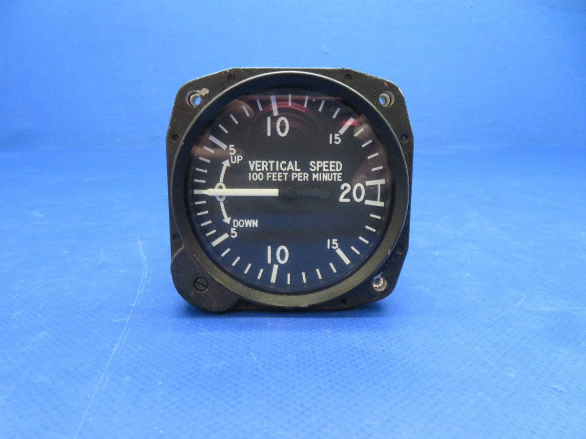 Beech F35 Bonanza U.I. Vertical Speed Indicator P/N 7000 WARRANTY (0526-113)2