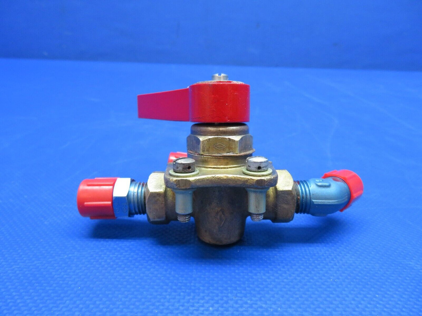 Piper PA-28-140 Cherokee Fuel Valve w/ Plate P/N 491-974 OVERHAULED (0324-1764)
