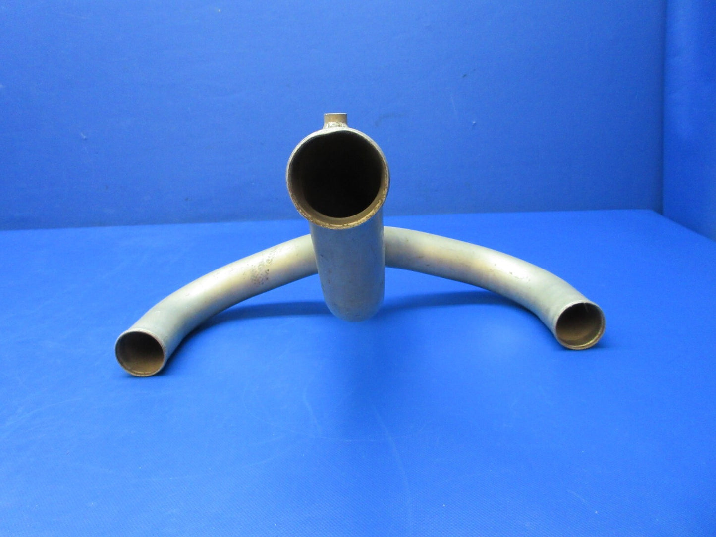 Continental Manifold Riser / Balance Tube P/N 628383 (0124-1496)3